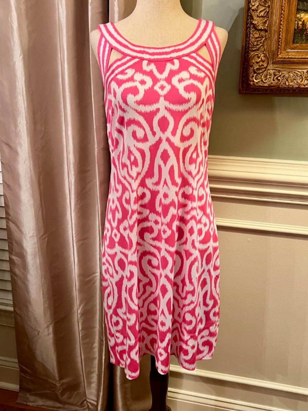 NWOT Gretchen Scott Isosceles Pink & White Ikat Print Jersey Dress Size LARGE - Picture 3 of 4